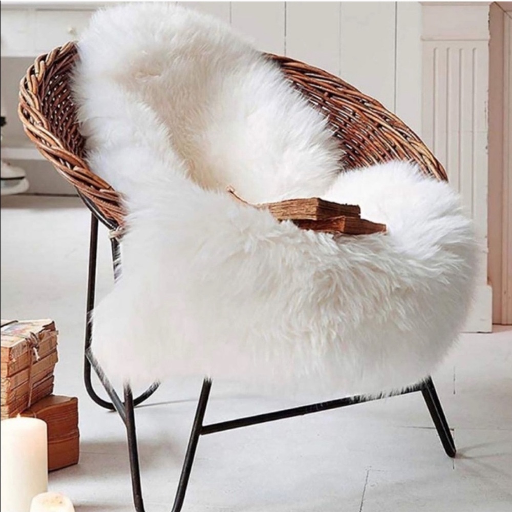 NEW Soft Faux Sheepskin Area Rugs